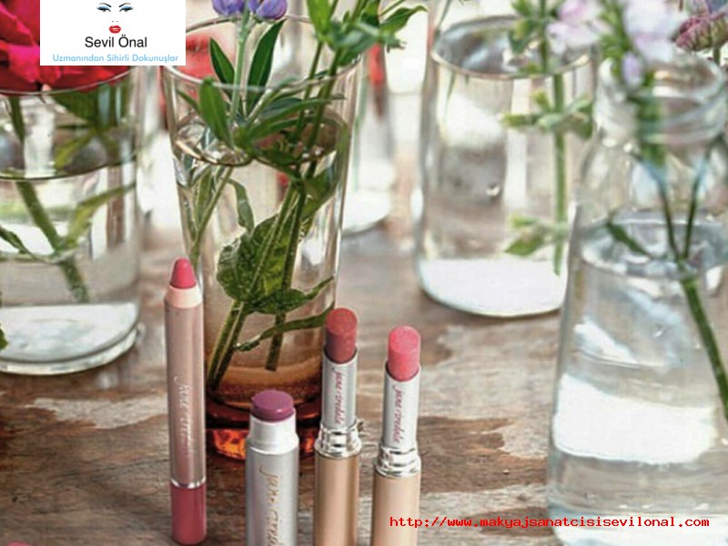 JANE İREDALE Sevil Onal Makyaj Sanatçısı