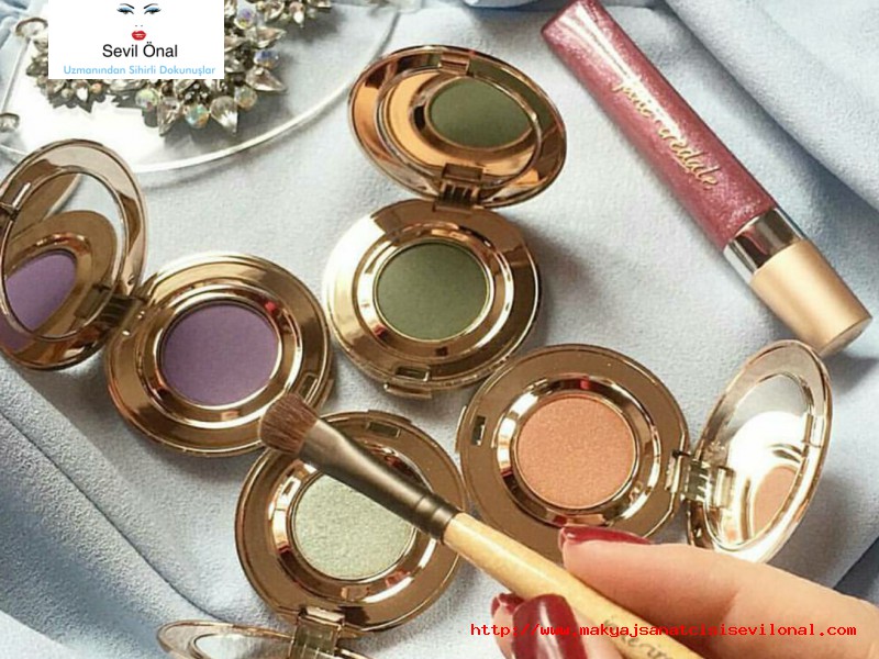 JANE İREDALE Sevil Onal Makyaj Sanatçısı